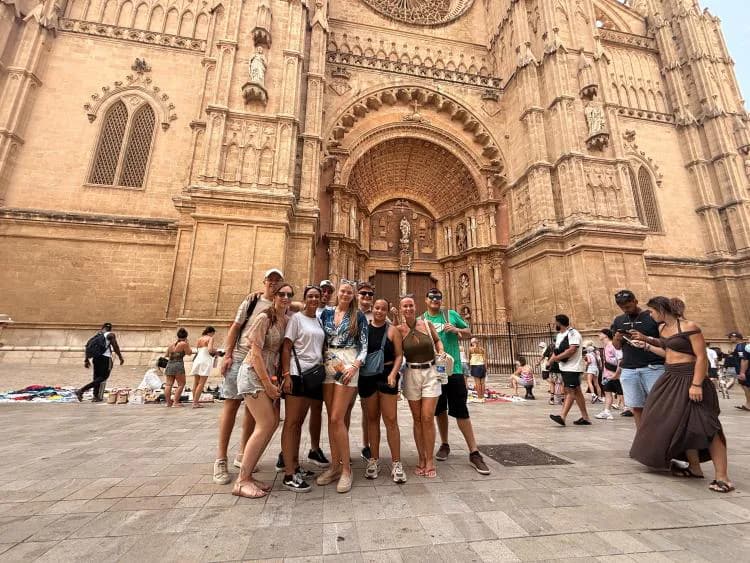 Travel image 13