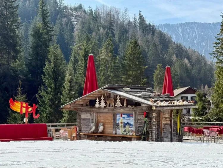 Travel image 11