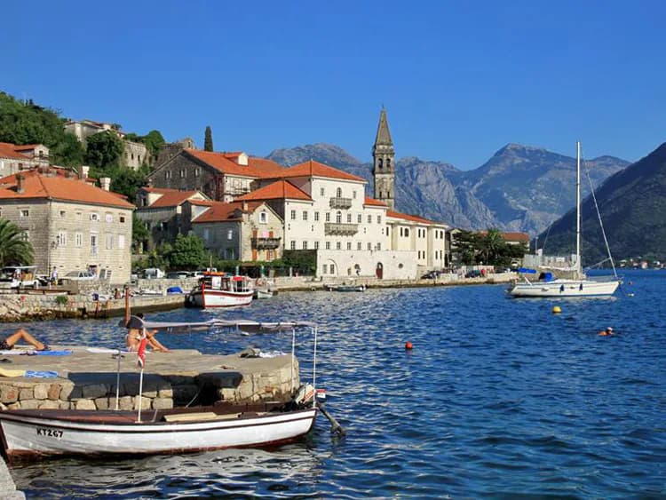 Travel image 8