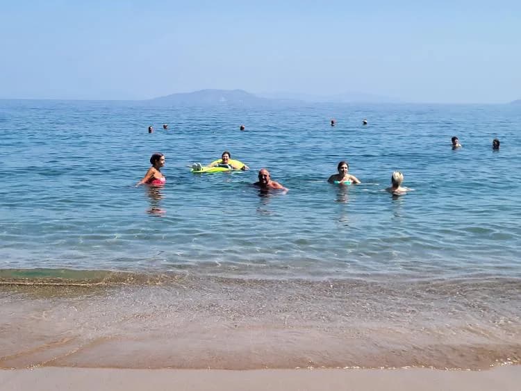 Travel image 1
